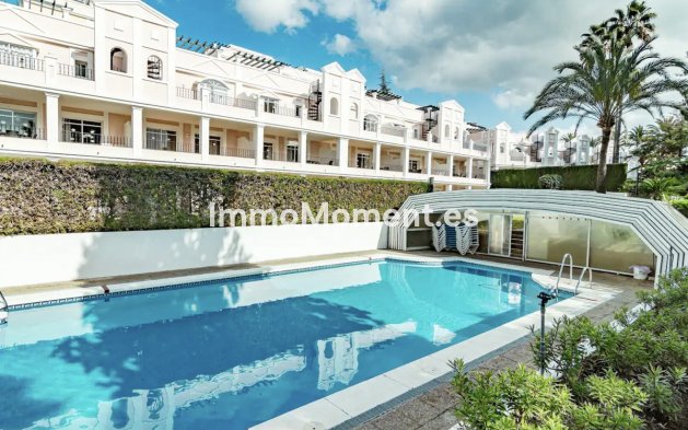 Wiederverkauf - Wohnung - Marbella - Nueva Andalucía