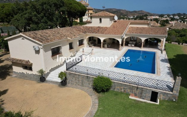 Wiederverkauf - Villa - Marbella - Elviria