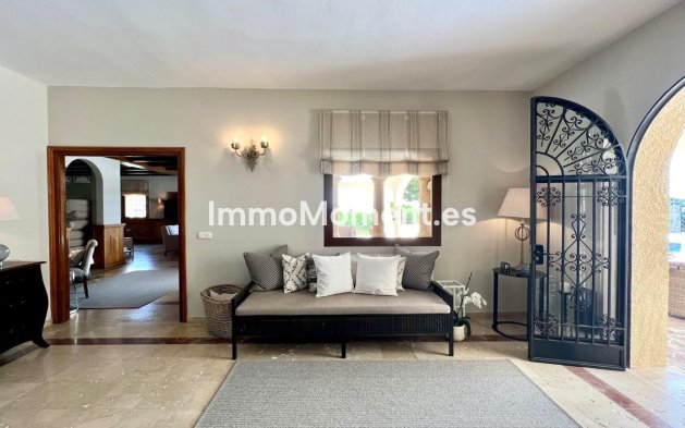 Wiederverkauf - Villa - Marbella - Elviria