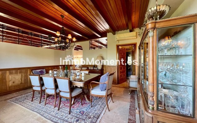 Wiederverkauf - Villa - Marbella - Elviria