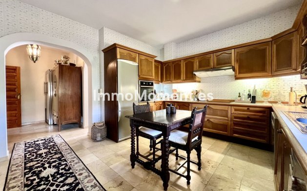 Wiederverkauf - Villa - Marbella - Elviria