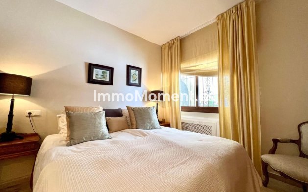 Wiederverkauf - Villa - Marbella - Elviria