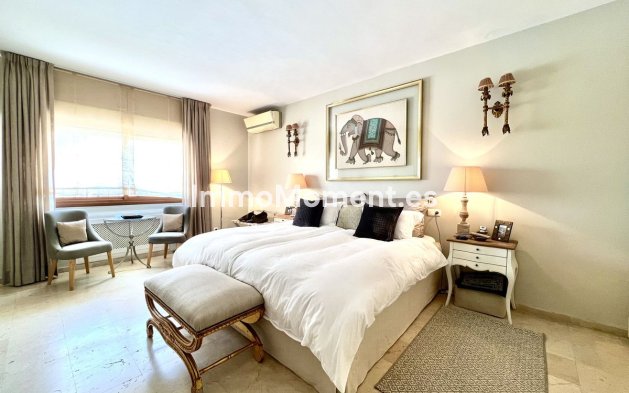 Wiederverkauf - Villa - Marbella - Elviria