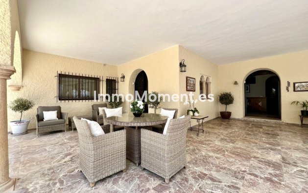 Wiederverkauf - Villa - Marbella - Elviria