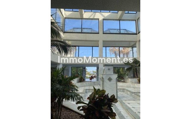 Wiederverkauf - Wohnung - Marbella - Puerto Banús