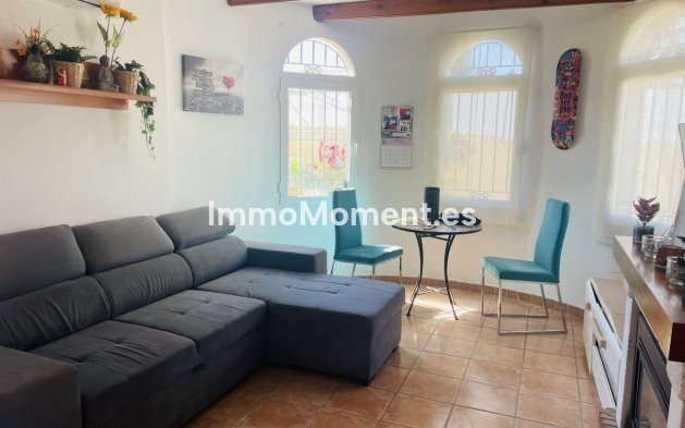 Resale - Villa - Orihuela - Villamartin