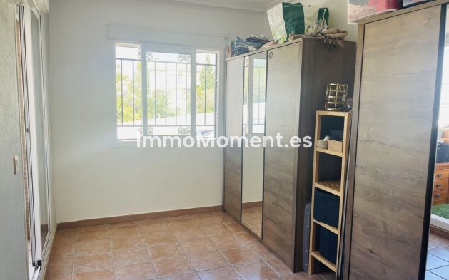 Resale - Villa - Orihuela - Villamartin