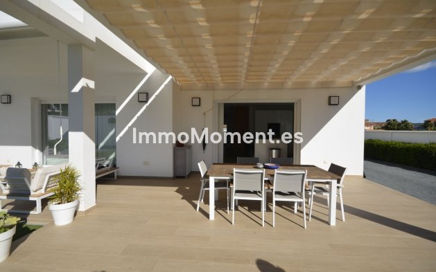 Wiederverkauf - Villa - Manilva - Manilva Centro