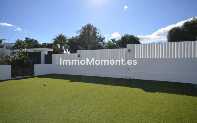 Wiederverkauf - Villa - Manilva - Manilva Centro