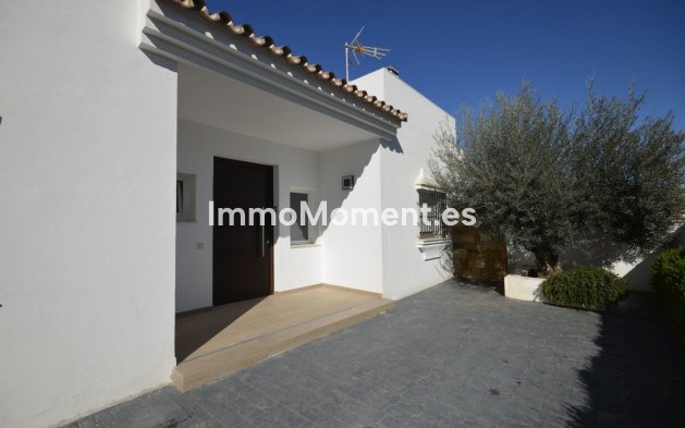 Wiederverkauf - Villa - Manilva - Manilva Centro