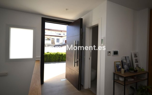 Wiederverkauf - Villa - Manilva - Manilva Centro