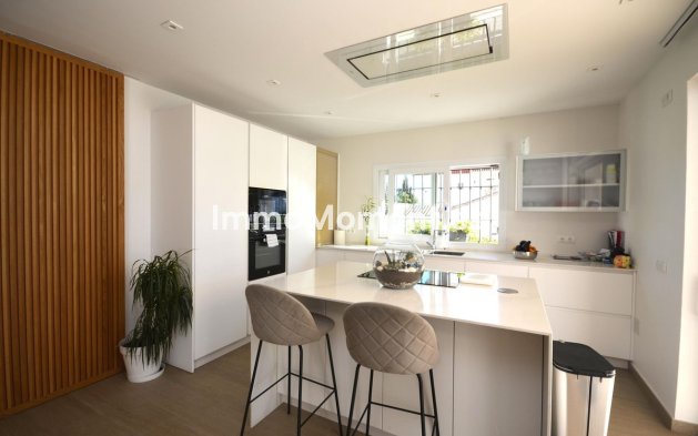 Wiederverkauf - Villa - Manilva - Manilva Centro