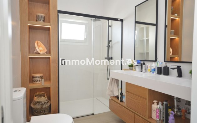 Wiederverkauf - Villa - Manilva - Manilva Centro