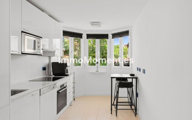 Resale - Apartment - Fuengirola - Torreblanca