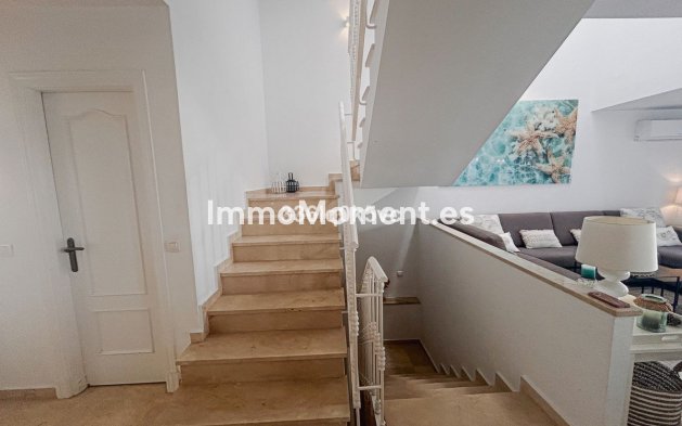 Resale - Townhouse - Estepona - Estepona Centro