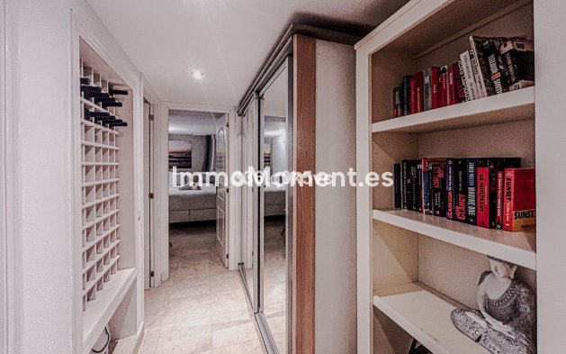 Resale - Townhouse - Estepona - Estepona Centro