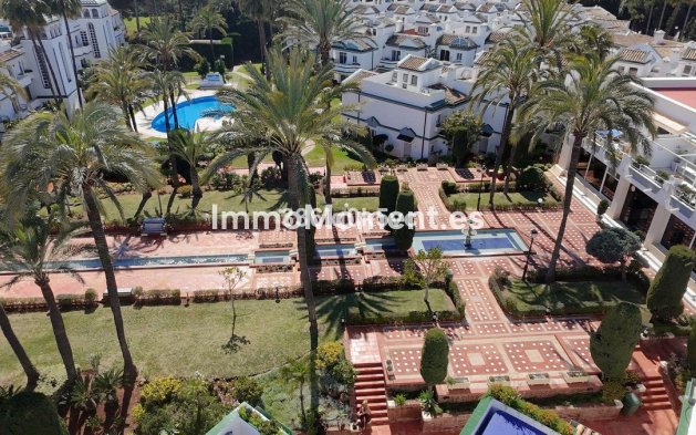 Resale - Townhouse - Estepona - Estepona Centro