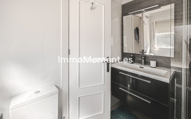 Resale - Townhouse - Estepona - Estepona Centro