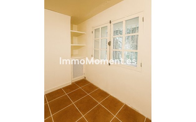 Revente - Villa - Benahavís - Benahavís Centro