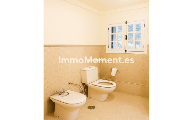 Revente - Villa - Benahavís - Benahavís Centro