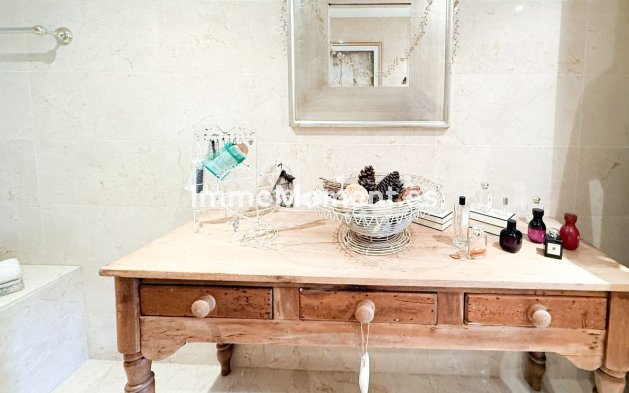 Bestaande woning - Appartement - Benahavís - Benahavís Centro