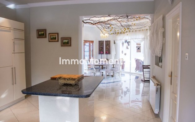 Revente - Villa - Marbella - Hacienda Las Chapas