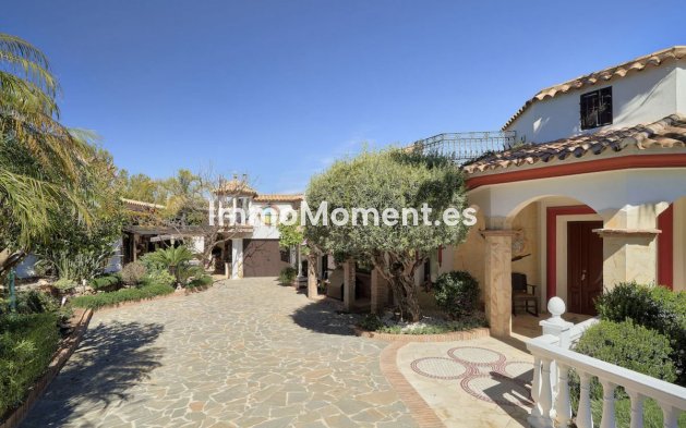 Revente - Villa - Marbella - Hacienda Las Chapas