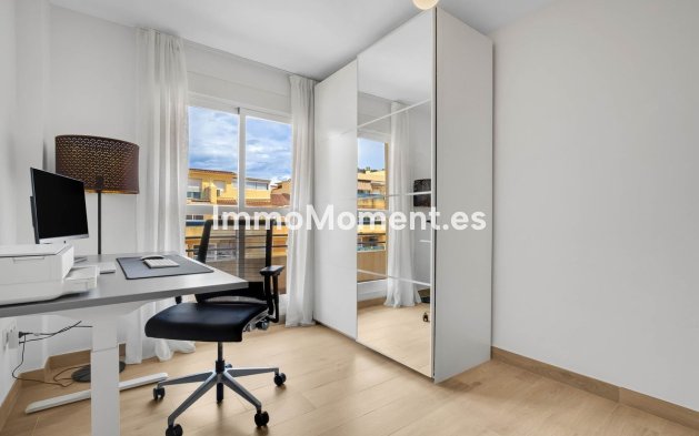 Reventa - Apartamento - Torremolinos - El Pinillo