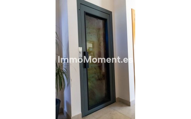 Wiederverkauf - Villa - Torremolinos - Playamar