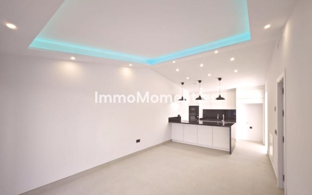 Resale - Villa - Mijas - El Coto