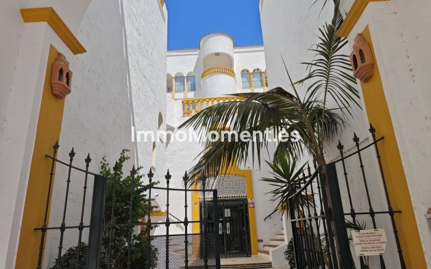 Resale - Apartment - Mijas - Mijas Golf