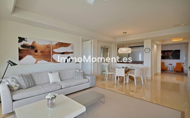 Wiederverkauf - Wohnung - Marbella - Nueva Andalucía