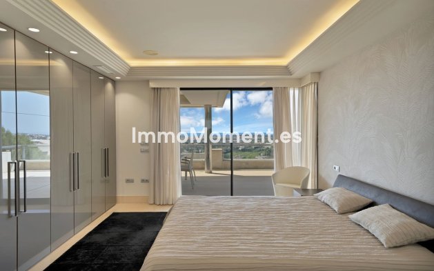 Wiederverkauf - Wohnung - Marbella - Nueva Andalucía