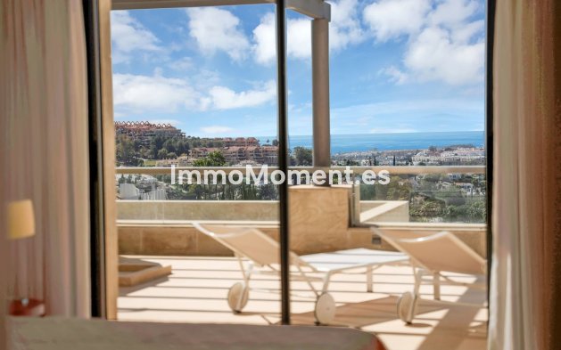 Wiederverkauf - Wohnung - Marbella - Nueva Andalucía