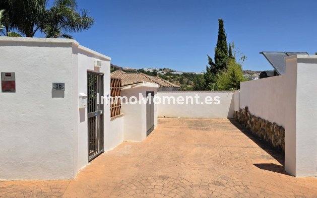 Resale - Villa - Mijas - Calahonda