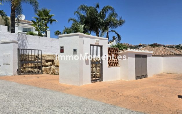 Resale - Villa - Mijas - Calahonda