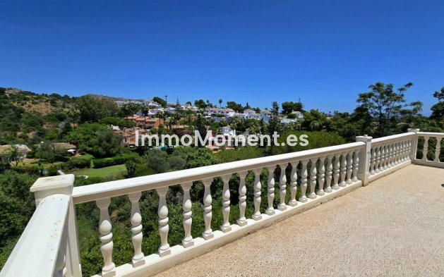Resale - Villa - Mijas - Calahonda