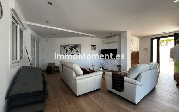 Revente - Villa - Estepona  - Estepona Centro