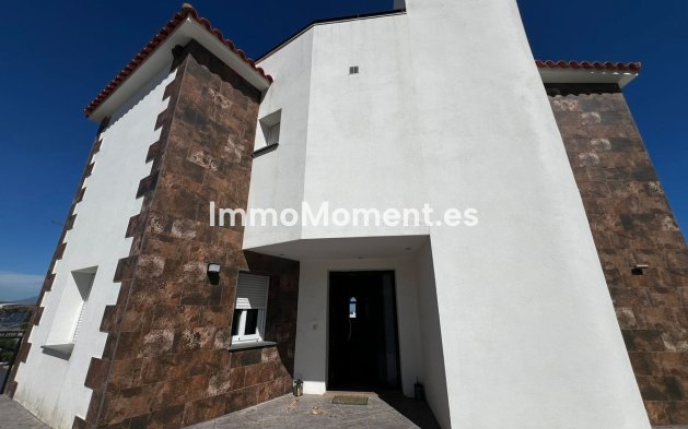 Revente - Villa - Estepona  - Estepona Centro