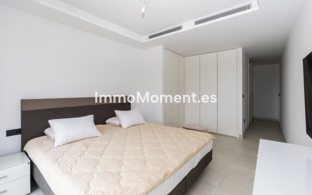 Wiederverkauf - Villa - Estepona  - Estepona Centro