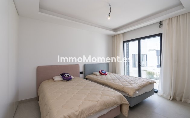 Wiederverkauf - Villa - Estepona  - Estepona Centro