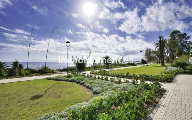 Wiederverkauf - Villa - Estepona  - Estepona Centro