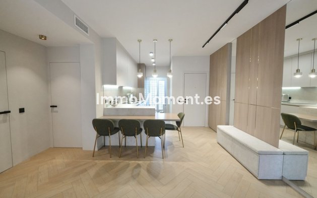 Wiederverkauf - Wohnung - Estepona  - Costalita