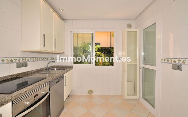 Resale - Apartment - Benalmadena - Torrequebrada