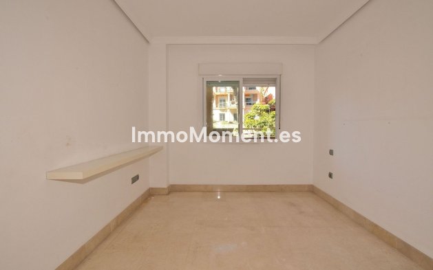 Resale - Apartment - Benalmadena - Torrequebrada