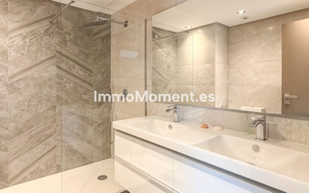 Resale - Apartment - Mijas - La Cala Golf