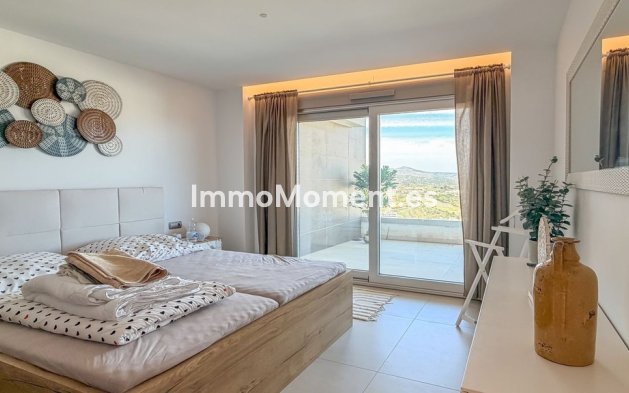 Resale - Apartment - Mijas - La Cala Golf