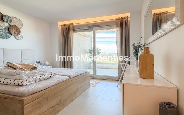 Resale - Apartment - Mijas - La Cala Golf