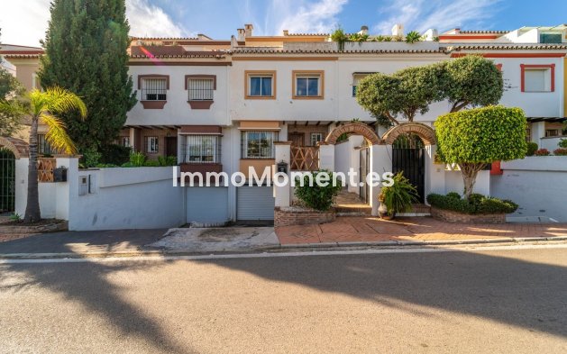 Resale - Townhouse - Marbella - Marbella Centro