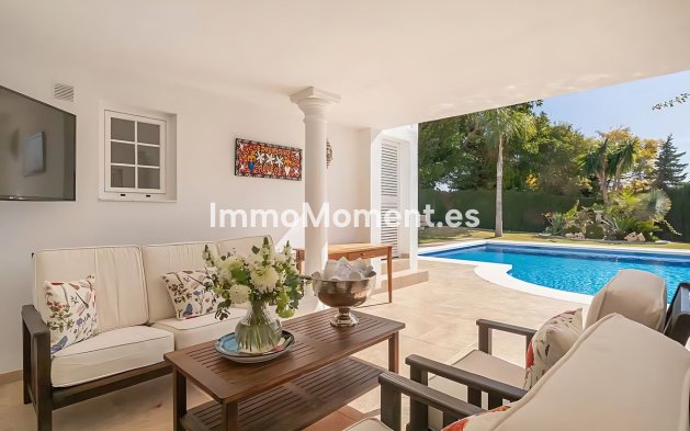 Resale - Villa - El Paraiso - New Golden Mile